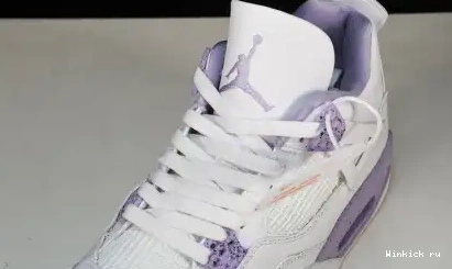 - RETRO JORDAN 4 SB 0605